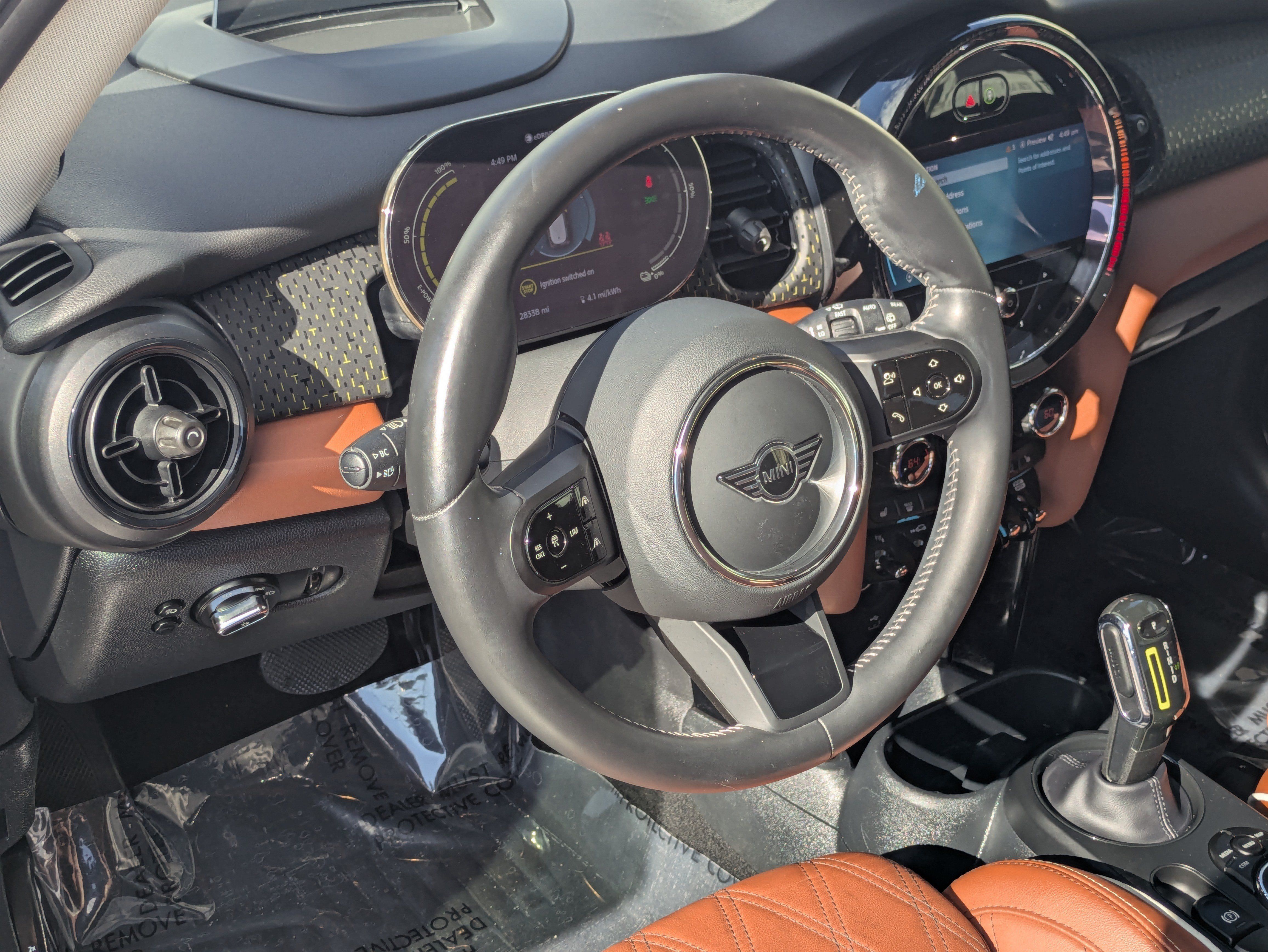 Used 2024 MINI Cooper SE FWD image 19