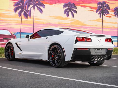 Used 2019 Chevrolet Corvette Stingray Coupe image 5