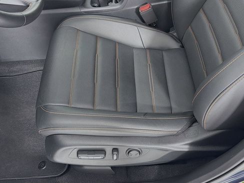 Used 2025 Honda CR-V Sport-L image 19