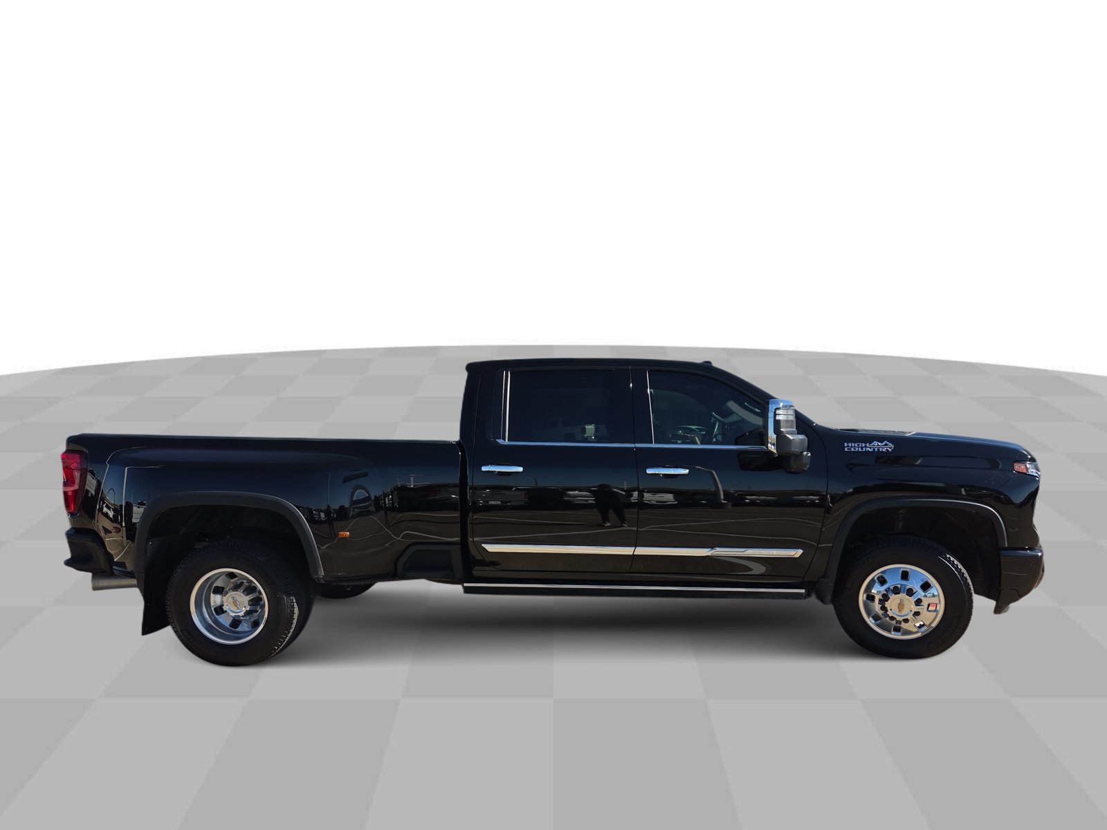 Used 2025 Chevrolet Silverado 3500 High Country w/ High Country Premium Package AWD/4WD image 9