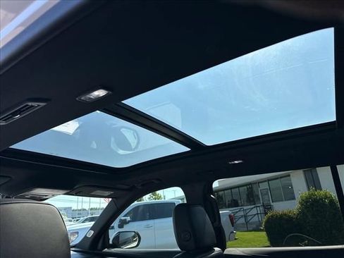 New 2027 Buick Enclave Avenir FWD image 25
