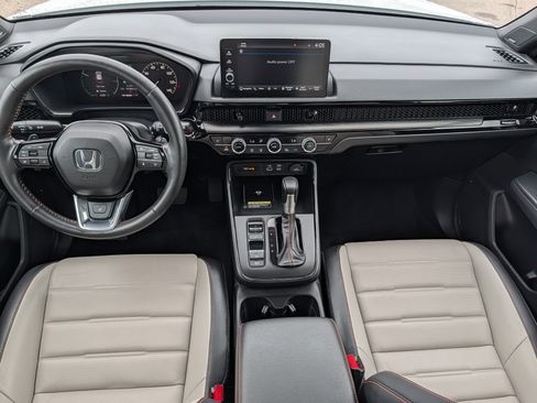 Used 2024 Honda CR-V Sport Touring image 10