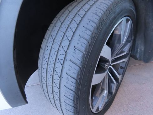 Used 2021 Volkswagen Atlas Cross Sport SEL Premium R-Line image 14