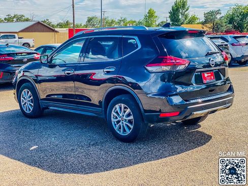 Used 2019 Nissan Rogue SV image 5