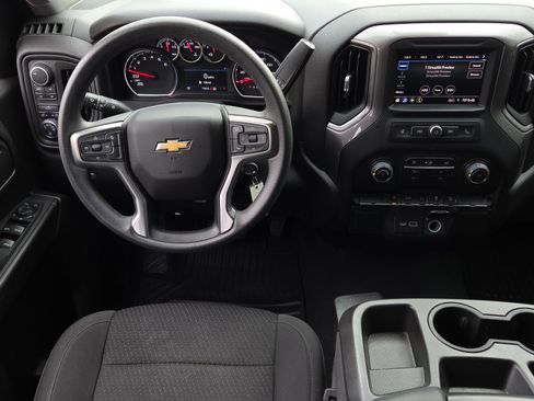 New 2026 Chevrolet Suburban Z71 w/ Z71 Off-Road Package image 13