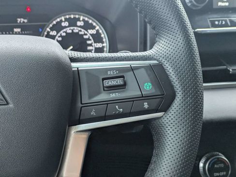 Used 2024 Mitsubishi Outlander SE FWD image 27