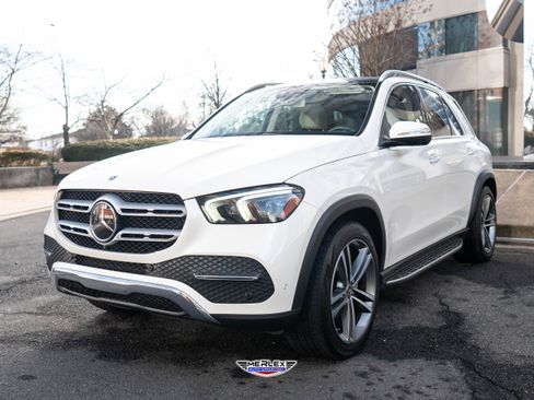 Used 2020 Mercedes-Benz GLE 350 4MATIC image 3