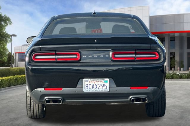Used 2018 Dodge Challenger SXT Plus RWD image 5