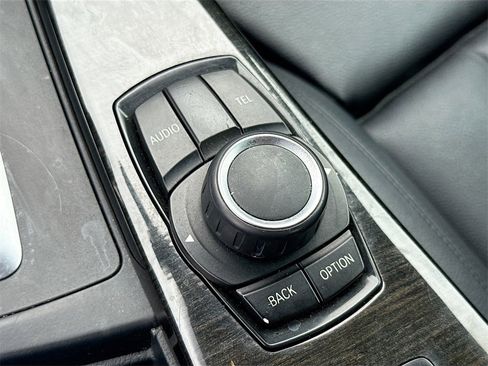 Used 2017 BMW 430i Convertible image 16