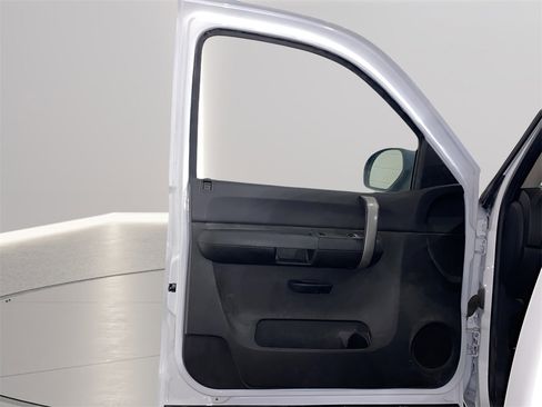 Used 2008 Chevrolet Silverado 1500 LT image 8