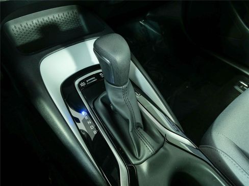Used 2025 Toyota Corolla SE FWD image 17