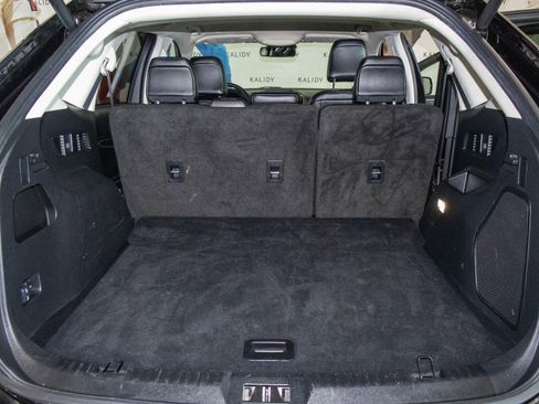 Used 2024 Ford Edge Titanium image 23