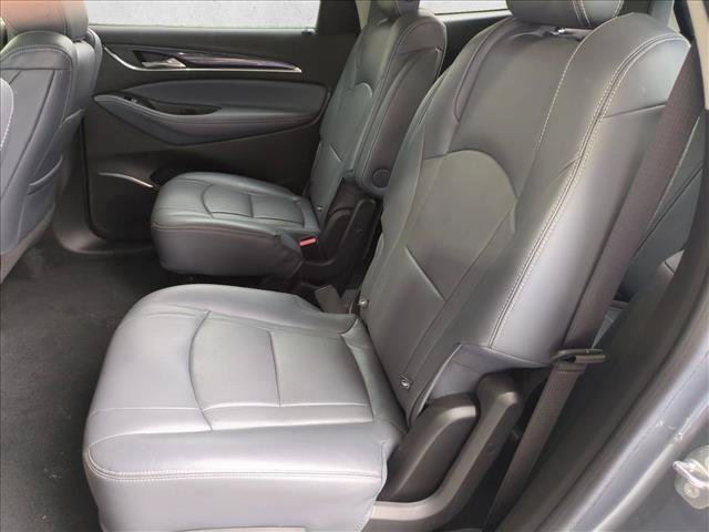 Used 2018 Buick Enclave Premium w/ Experience Buick Package FWD image 19