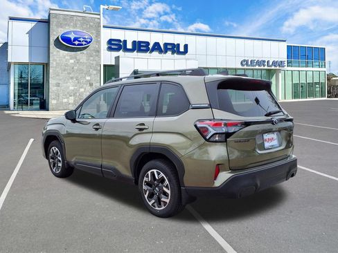 New 2026 Subaru Forester Premium AWD/4WD image 2