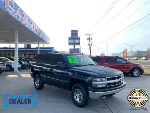 Used 2006 Chevrolet Tahoe LS w/ Smart Select Package image 2