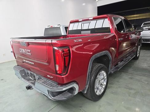 Used 2019 GMC Sierra 1500 SLT AWD/4WD image 2