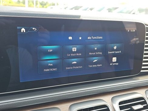 New 2025 Mercedes-Benz GLE 450 GLE 450 image 26