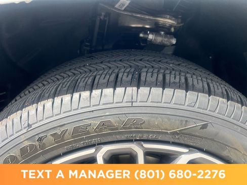 New 2026 Jeep Grand Cherokee Summit AWD/4WD image 26