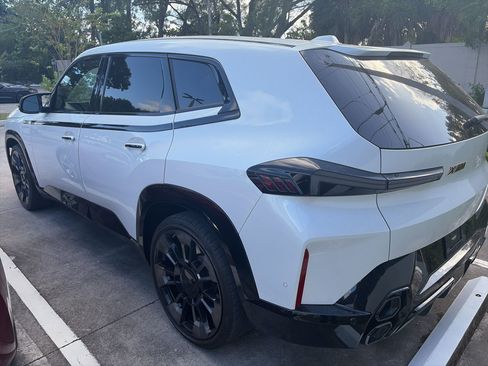 Used 2023 BMW XM AWD/4WD image 5