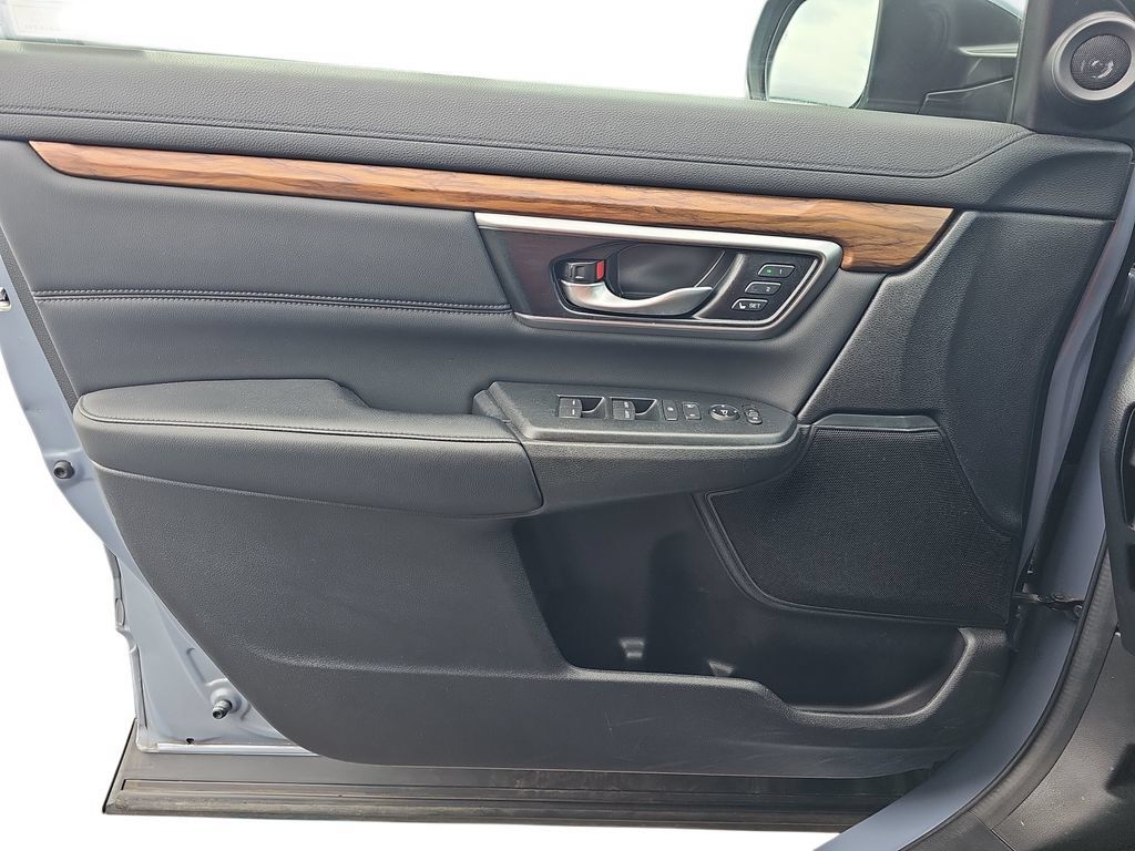 Used 2022 Honda CR-V Touring image 26