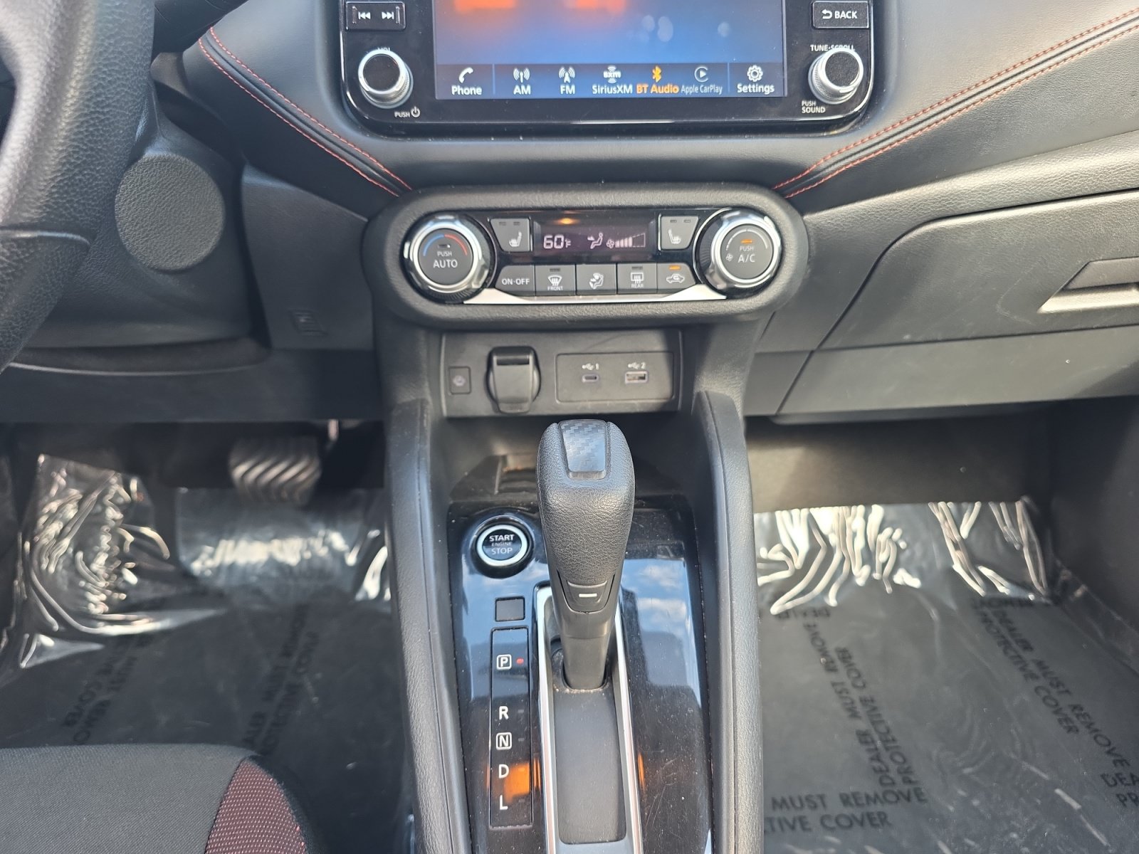Used 2024 Nissan Versa SR FWD image 12