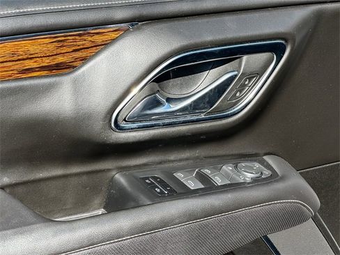 Used 2024 Chevrolet Tahoe Premier image 12
