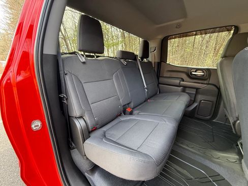 Used 2019 Chevrolet Silverado 1500 Custom Trail Boss image 31