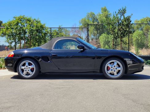 Used 2000 Porsche Boxster RWD image 8