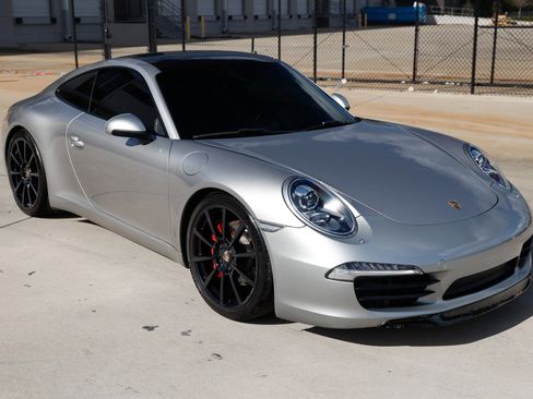 Used 2013 Porsche 911 Carrera 4 image 20