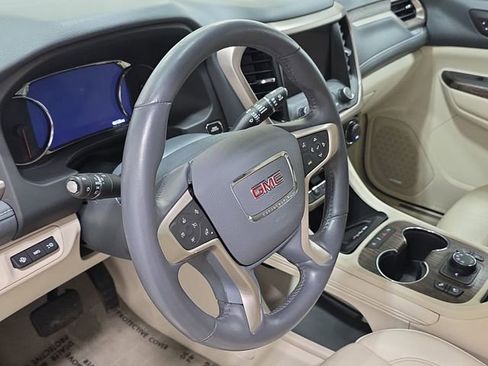 Used 2021 GMC Acadia Denali w/ Denali Technology Package image 14