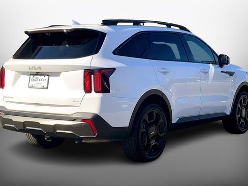 Used 2024 Kia Sorento SX Prestige image 14
