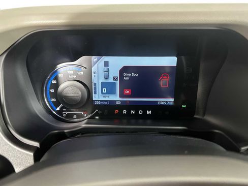 Used 2024 Ford Bronco Wildtrak image 15