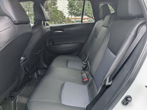 Used 2025 Toyota Corolla Cross AWD Hybrid w/ Convenience Package image 15