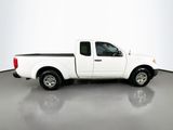 Used 2018 Nissan Frontier S image 4