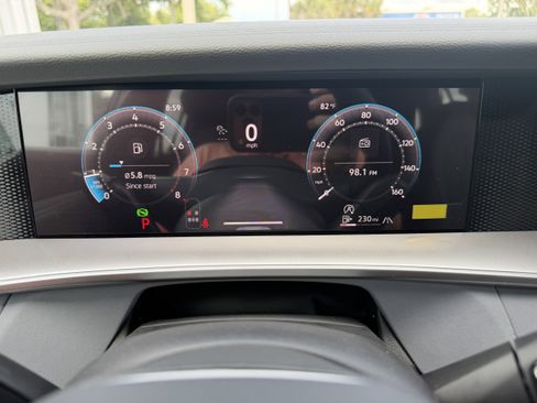 New 2026 Volkswagen Tiguan SE R-Line AWD/4WD image 28