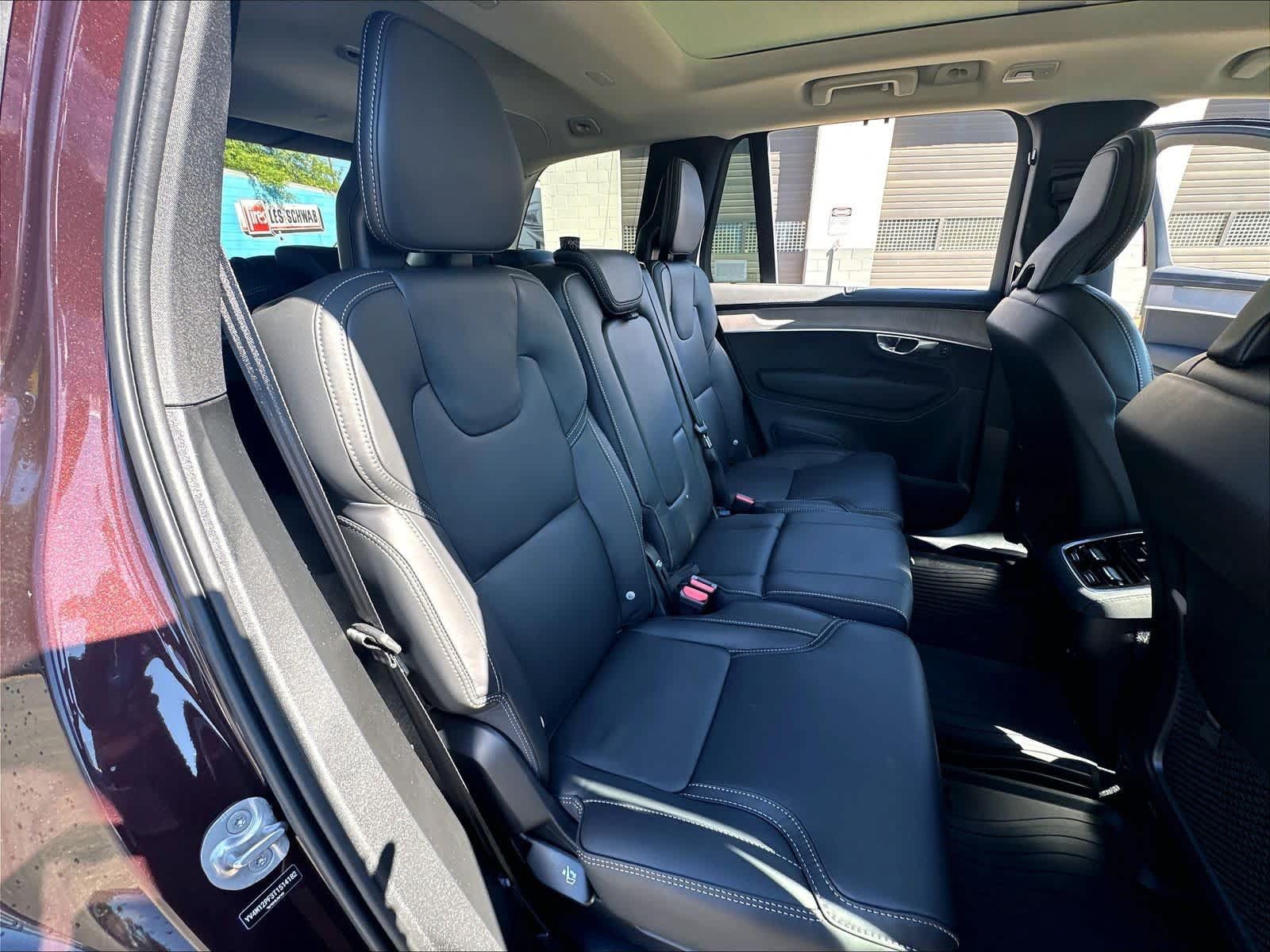 New 2026 Volvo XC90 B5 Ultra w/ Protection Package AWD/4WD image 27