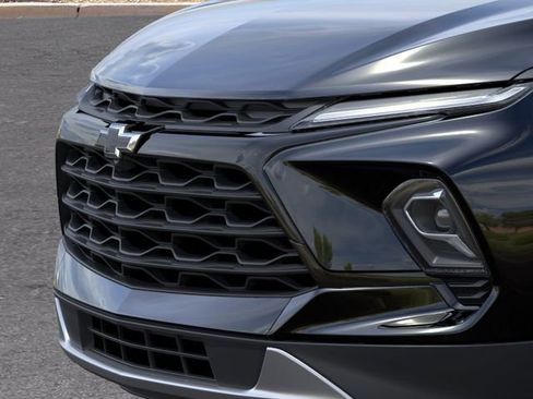 New 2026 Chevrolet Blazer LT w/ Convenience Package FWD image 13