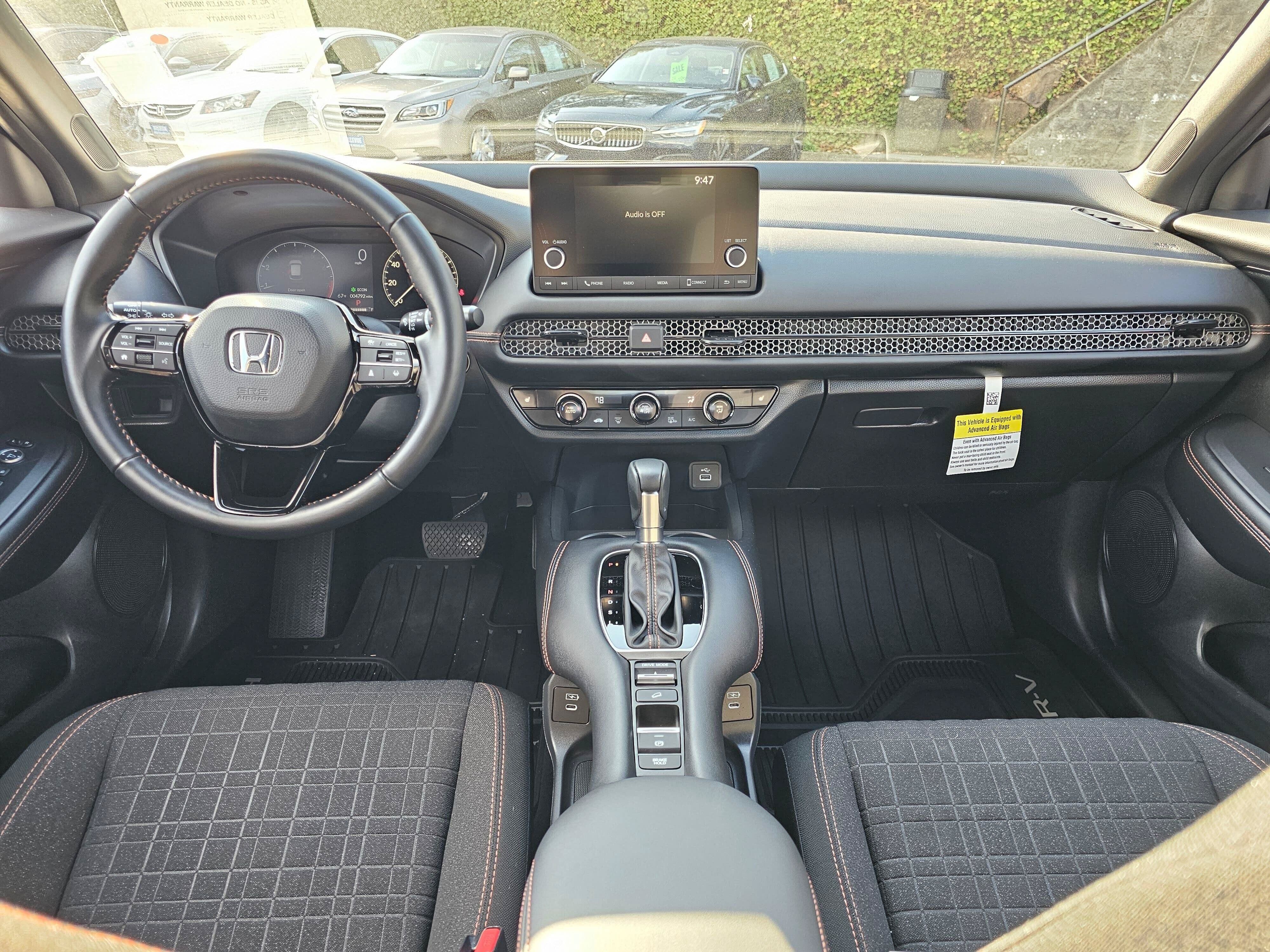 Used 2025 Honda HR-V Sport image 23