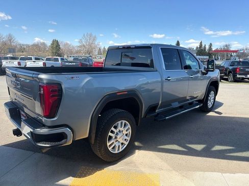 Used 2024 GMC Sierra 2500 SLT w/ SLT Premium Package AWD/4WD image 4