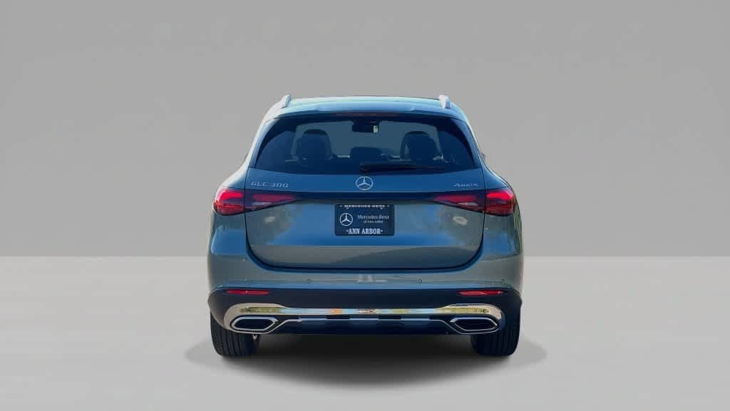 Used 2027 Mercedes-Benz GLC 300 4MATIC image 7