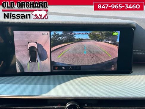 Used 2025 Nissan Murano SL AWD/4WD image 17