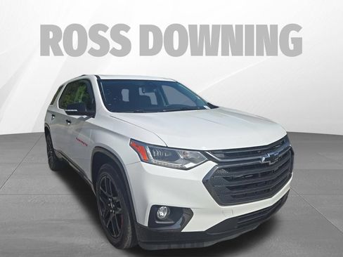 Used 2019 Chevrolet Traverse Premier w/ Redline Edition FWD image 3