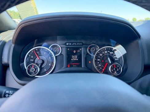 New 2026 RAM 2500 Big Horn AWD/4WD image 18