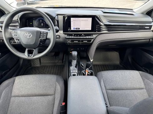 Certified 2025 Toyota Camry LE image 21