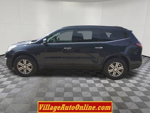 Used 2017 Chevrolet Traverse LT AWD/4WD image 11
