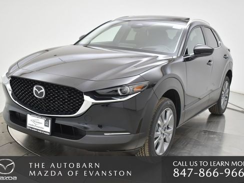 Used 2025 MAZDA CX-30 AWD 2.5 S w/ Premium Package image 8