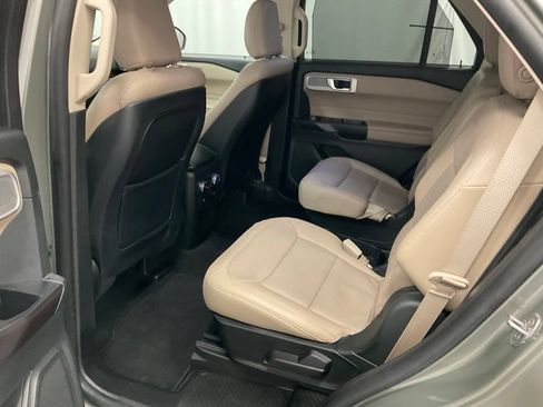 Used 2020 Ford Explorer Limited AWD/4WD image 34