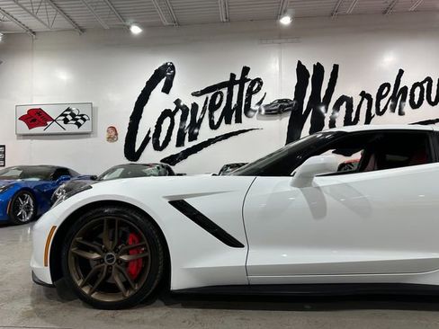 Used 2016 Chevrolet Corvette Stingray Coupe w/ 2LT Preferred Equipment Group image 6