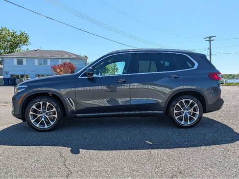 Used 2019 BMW X5 xDrive40i w/ Premium Package AWD/4WD image 9