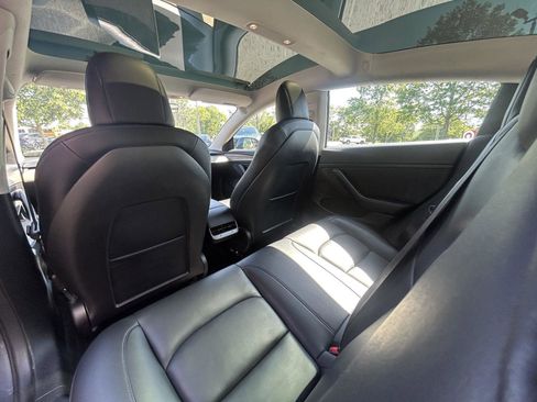 Used 2022 Tesla Model 3 RWD image 18